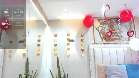      700  200   online show from 02-15-26, 05:31