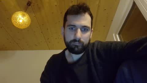 laraaan online show from 03-15-26, 06:25