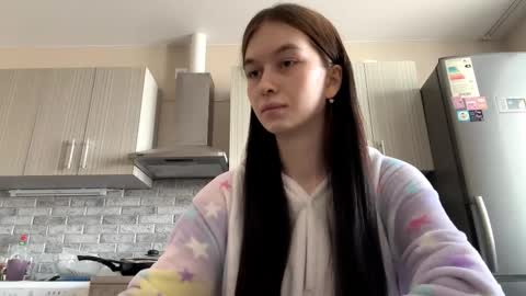 Snapshot of larainerothmiller chatting on 03-05-26, 08:32 lara online show from 03-05-26, 08:32