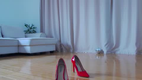 LaraKanes online show from 02-25-26, 11:31