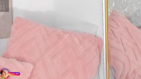 Lara  online show from 09-18-25, 01:46