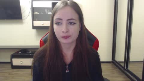 Laralianna online show from 12-14-24, 06:41