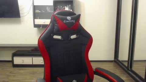 Laralianna online show from 12-25-24, 07:34