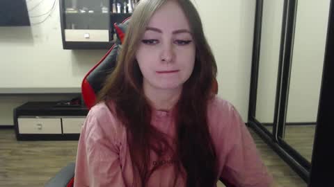 Laralianna online show from 02-22-25, 05:02