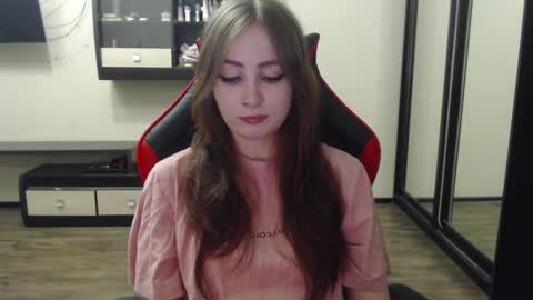 Laralianna online show from 02-22-25, 08:09