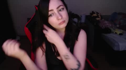 Laralianna online show from 02-26-26, 09:36