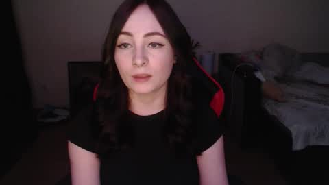 Snapshot of laralianna chatting on 03-27-26, 07:02 Laralianna online show from 03-27-26, 07:02
