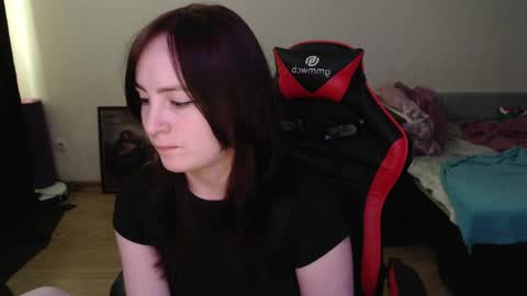 Snapshot of laralianna chatting on 04-24-26, 08:39 Laralianna online show from 04-24-26, 08:39