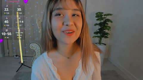 Snapshot of laramiaa chatting on 01-17-26, 10:02 Lara online show from 01-17-26, 10:02