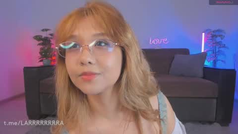 Lara online show from 04-30-26, 08:57