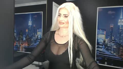 laras_moans online show from 02-26-25, 12:14