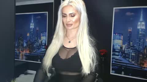 laras_moans online show from 03-02-25, 02:21