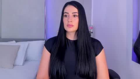 Laura online show from 07-12-26, 07:38