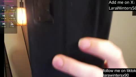larawinters online show from 07-22-26, 07:05
