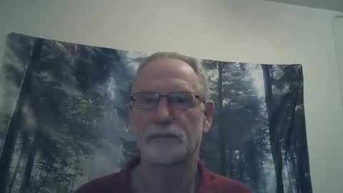 Snapshot of larbie chatting on 02-01-25, 10:05 Larbie online show from 02-01-25, 10:05