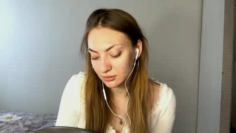 Snapshot of lareebuggie chatting on 06-02-26, 08:16 Eva online show from 06-02-26, 08:16