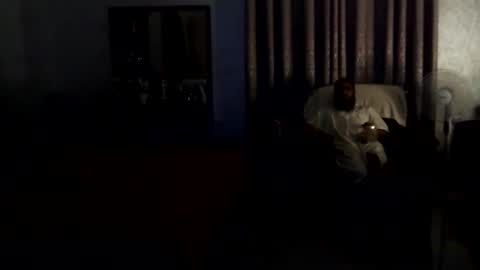 Snapshot of largepanny chatting on 02-23-25, 07:17 largepanny online show from 02-23-25, 07:17