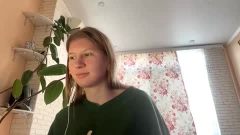Eva online show from 10-20-25, 01:11