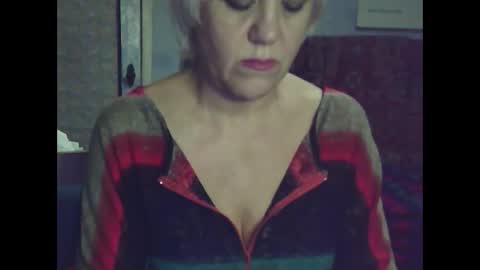 larisaq4ugo24 online show from 01-17-25, 10:01