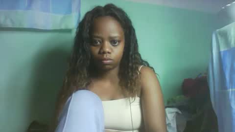 larissa645771 online show from 10-31-25, 08:10