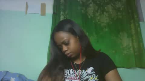larissa645771 online show from 03-18-26, 07:28