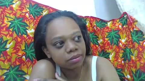 larissa645771 online show from 06-11-26, 06:28