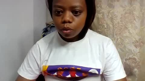 larissa645771 online show from 07-12-26, 02:46