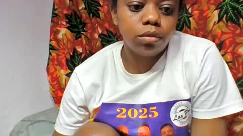 larissa645771 online show from 07-28-26, 05:12