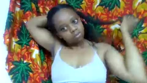 larissa645771 online show from 07-28-26, 08:52
