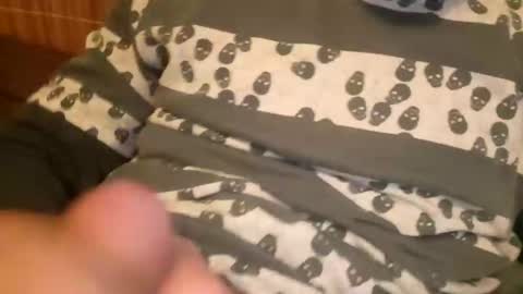 Snapshot of larry009 chatting on 01-01-25, 10:24 larry009 online show from 01-01-25, 10:24