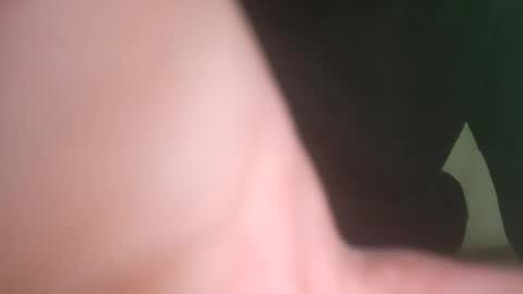 Snapshot of larry009 chatting on 03-04-26, 09:48 larry009 online show from 03-04-26, 09:48