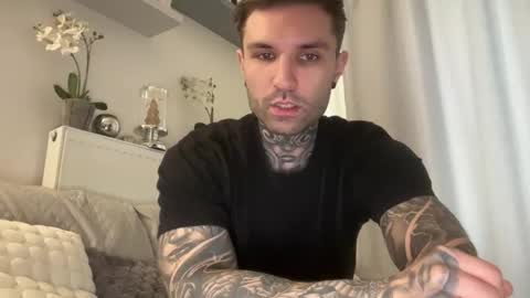 larsskeet online show from 12-18-25, 10:54