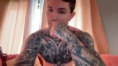 Snapshot of larsskeet chatting on 07-04-26, 02:56 larsskeet online show from 07-04-26, 02:56