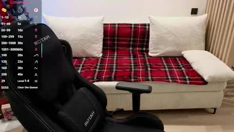 Snapshot of larstar01 chatting on 02-04-26, 05:08 Lars online show from 02-04-26, 05:08