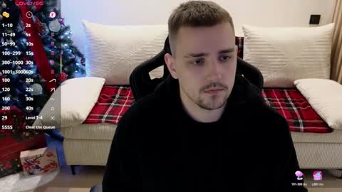 Snapshot of larstar01 chatting on 02-05-26, 05:12 Lars online show from 02-05-26, 05:12