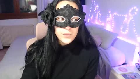 Snapshot of lasolitaauri chatting on 01-11-26, 07:52 Auri online show from 01-11-26, 07:52