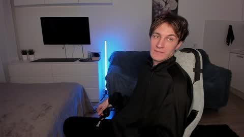 Snapshot of lastnight4you chatting on 12-22-24, 04:06 acie online show from 12-22-24, 04:06