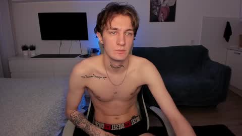 Snapshot of lastnight4you chatting on 01-03-25, 04:44 acie online show from 01-03-25, 04:44