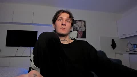 Snapshot of lastnight4you chatting on 01-11-25, 04:27 acie online show from 01-11-25, 04:27