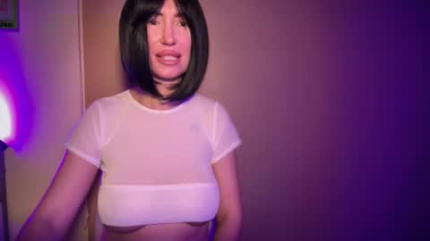 Snapshot of latebloomtati chatting on 05-18-26, 10:37 Goddess Tati Bangs Fetish online show from 05-18-26, 10:37