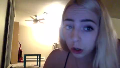 Roxy blue online show from 03-03-26, 07:25