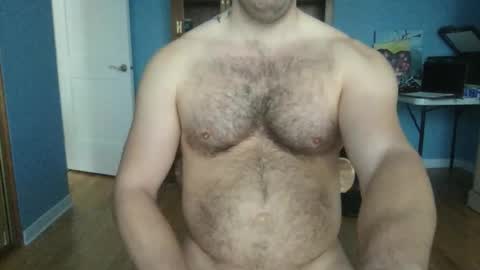 Snapshot of latenightlunch chatting on 12-05-25, 02:36 Latenightlunch online show from 12-05-25, 02:36