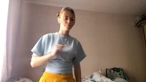 Linet online show from 05-26-26, 08:10