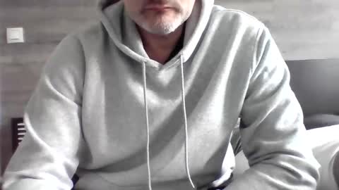 latetedanslesetoiles online show from 11-25-25, 09:53