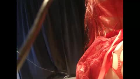Snapshot of latex2003 chatting on 02-08-25, 02:04 Latex2003 online show from 02-08-25, 02:04