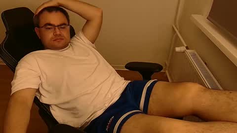 latexboy893 online show from 06-03-26, 10:15