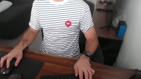 Snapshot of latexdave84 chatting on 02-02-26, 01:15 latexdave84 online show from 02-02-26, 01:15