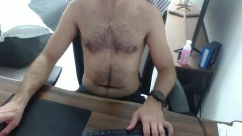 Snapshot of latexdave84 chatting on 03-10-26, 10:31 latexdave84 online show from 03-10-26, 10:31