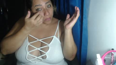 Snapshot of latin_big_boobs chatting on 01-11-26, 03:11 latin_big_boobs online show from 01-11-26, 03:11
