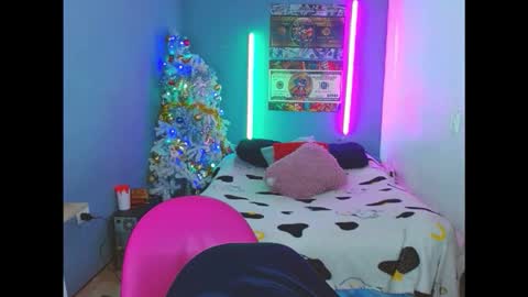 latin_boysxxx_ online show from 11-26-25, 01:50